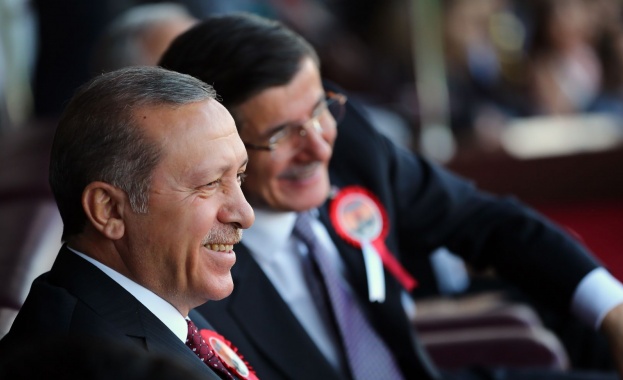 З. Илиева: Разривът между Ердоган и Давутоглу не е от вчера
