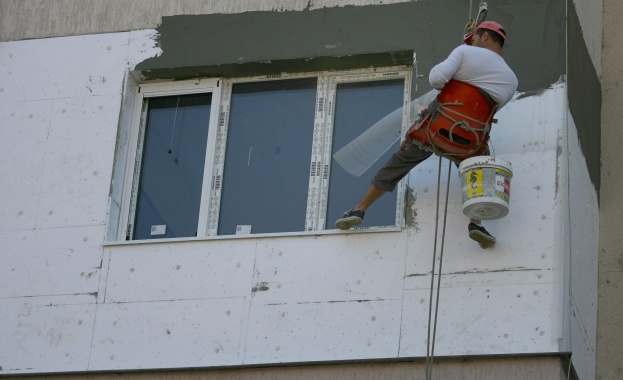 МРРБ: Становището на Камарата на архитектите по отношение санирането е провокативно