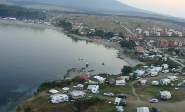 Царево взима мерки срещу дивото къмпиране