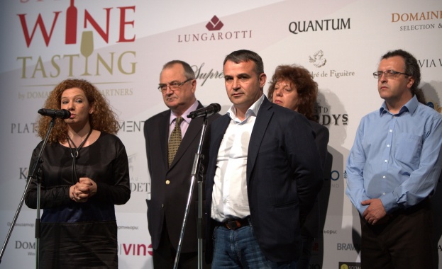 Първото по рода си винено изложение Spring Wine Tasting събра почитатели и производители на вина от цял свят 