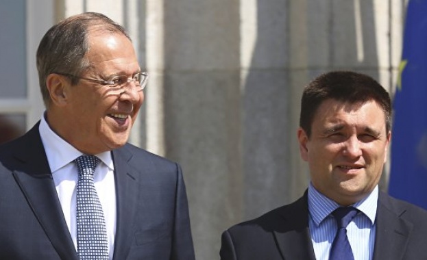 Лавров: Москва ще използва влиянието си за изпълняването на Минските споразумения