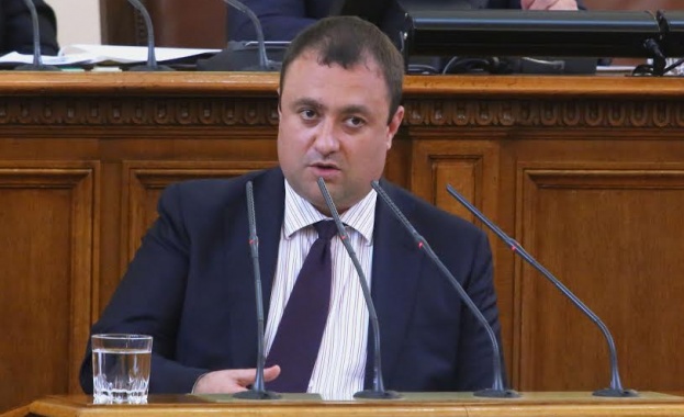 БСП подложи вътрешния министър Радев на кръстосан разпит