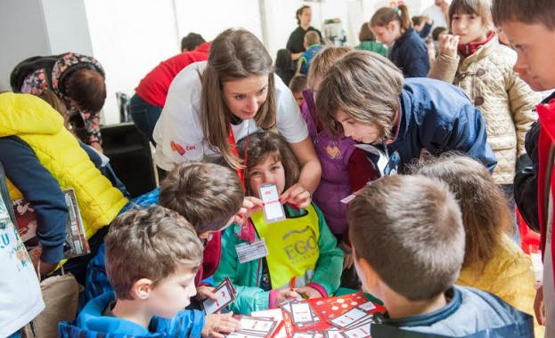 Мтел обучи над 1000 деца как да използват интернет безопасно по време на Софийския фестивал на науката