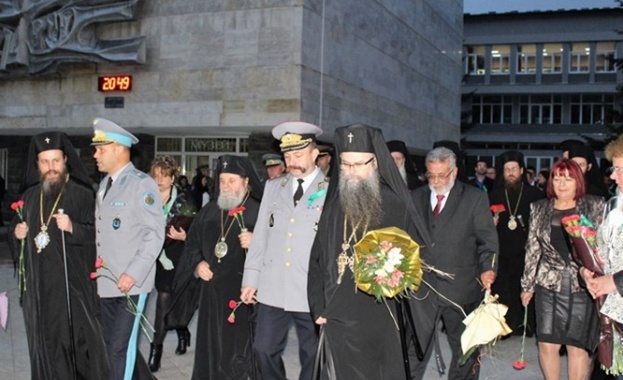 В Батак отдадоха почит на мъчениците си по повод 140-годишнина от Априлското въстание
