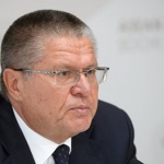 Улюкаев: Русия се адаптира напълно към санкциите на Запада