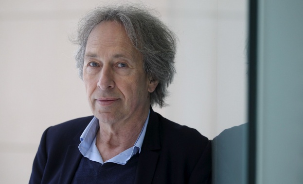 „Нощ на крак” е дело на оказионни болшевики