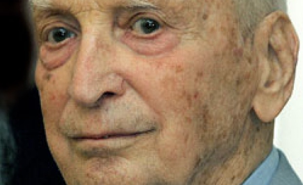 Най-трудното за българина е да играе по правилата