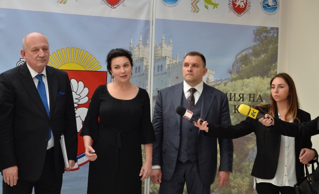 Изложба в РКИЦ представя инвестиционния потенциал на Крим