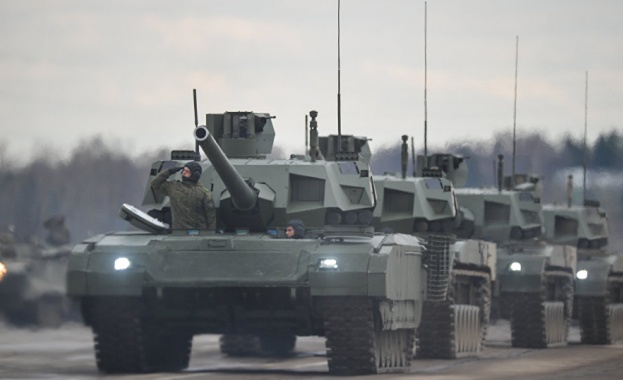 Започнаха бойните тестове на „невидимия” руски танк Т-14 ”Армата”