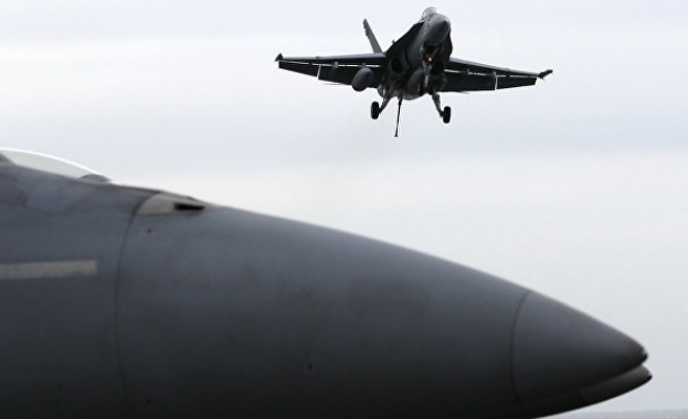 Два американски F-18 се сблъскаха над крайбрежието на САЩ