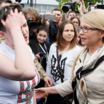 Киев тепърва ще се чуди какво да прави с героинята Савченко