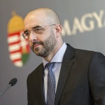 Золтан Ковач: Имигрантите няма да решат демографската криза в Европа