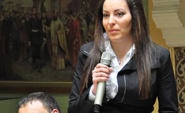 БСП предлага трима представители на творческите съюзи в комисията за оценка на културни събитие