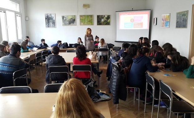 48 000 ученици ще се включат в кампанията по сексуално образование на Durex през 2016