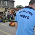 Община Бургас премахна незаконно тържище за плодове в кв. „Победа”