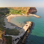 Болата остава отворена за автомобили това лято, ще се търси решение за паркирането