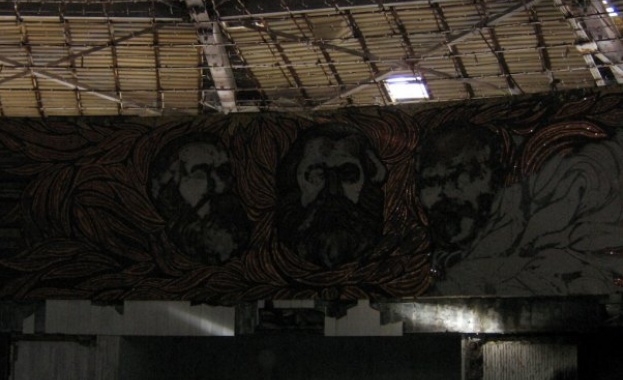 ГЕРБ и БСП се обединяват за възраждането на Бузлуджа. Канят и президента