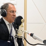 Лавров: Германия трябва да претегли всички аргументи “за” и “против”, преди да определи Русия като съперник