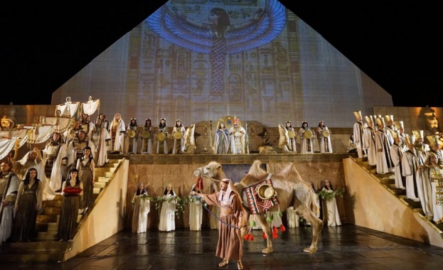 Изпълни се първата за България опера на стадиона в Стара Загора 