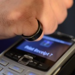 Visa ще тества пръстен, който замества кредитните карти