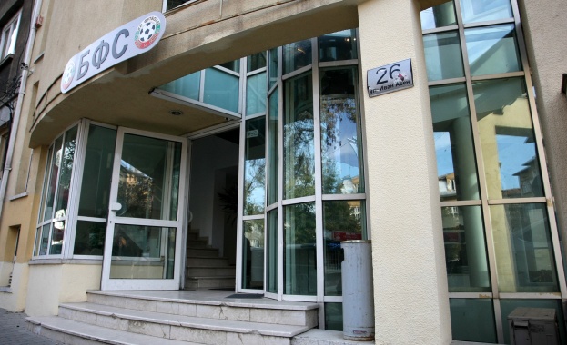 Елитната футболна група ще бъде от 14 отбора