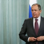 Лавров е изпратил послание до френския си колега във връзка със ситуацията с руските футболни фенове