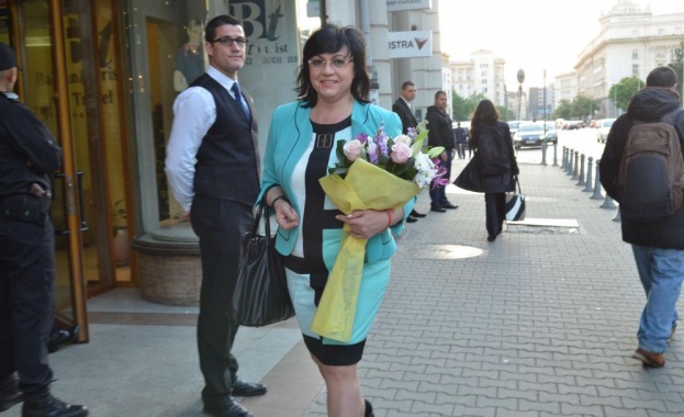 К. Нинова: С Борисов имаме допирни точки, но ГЕРБ ни отхвърлят агресивно