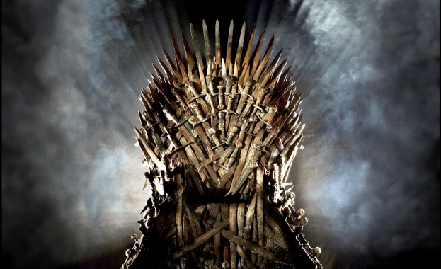 Железният трон от "Игри на тронове" в Пловдив от днес 