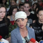 Късно снощи от Израел се завърна ансамбълът ни по художествена гимнастика