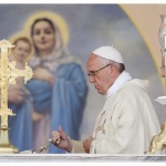 Папата с апел за мир в Армения