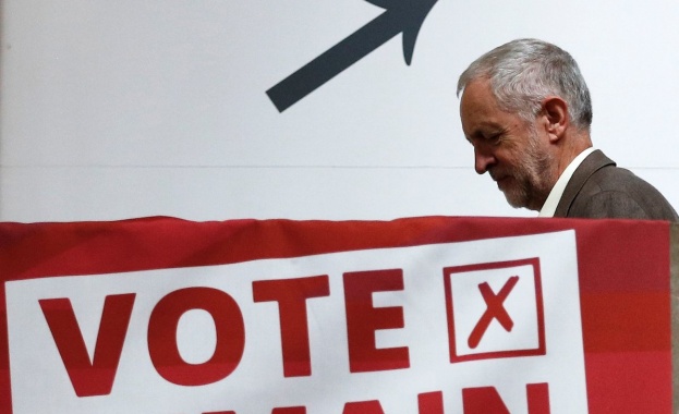 Депутатите от Лейбъристката партия ще гласуват вот на недоверие срещу Дж. Корбин