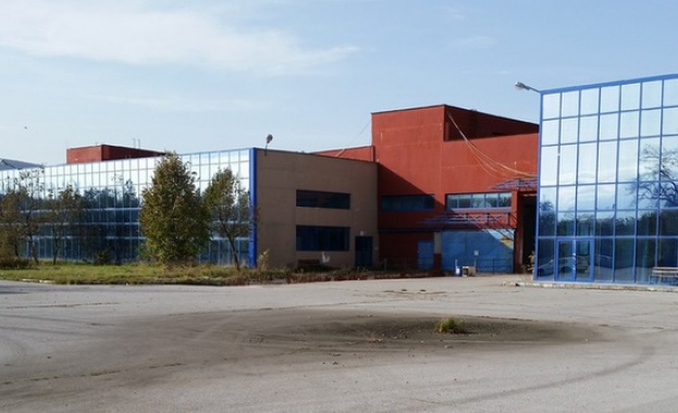 Гръцки завод за корабно оборудване ще заработи в Перник през 2017 г.