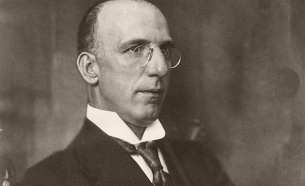 Истински великите дела нямат нищо общо с гръмките обществени събития