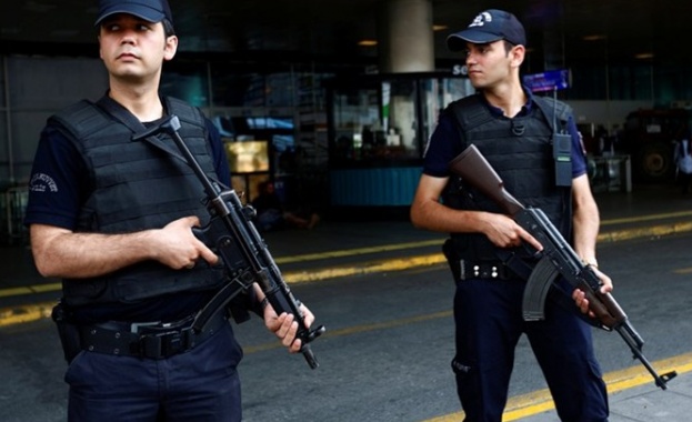 Един от организаторите на атентата в Истанбул е бил арестуван в България през 2011 г.