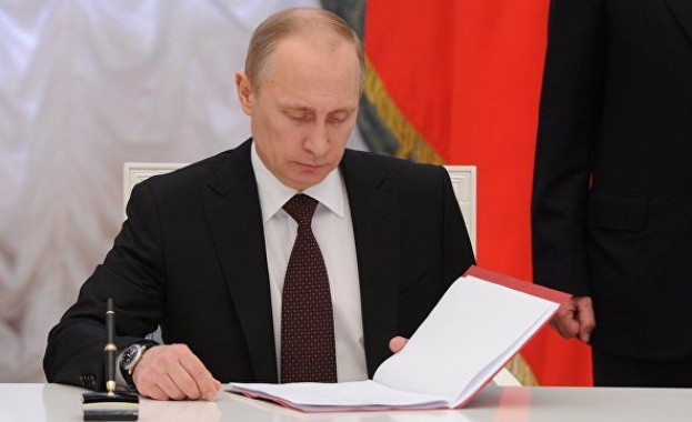Путин подписа указ за отмяна на ограниченията срещу Турция Путин подписа указ за отмяна на ограниченията срещу Турция