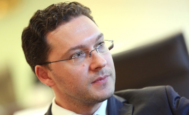 Лавров и Митов разговарят в Сочи