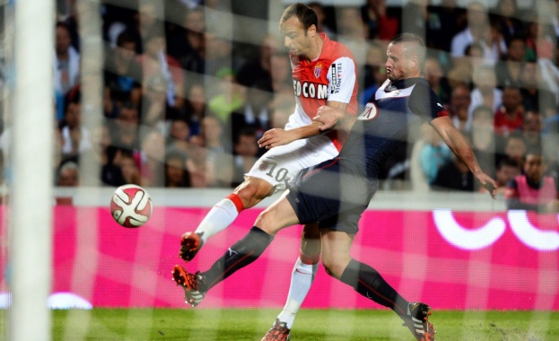 Бербатов в идеалния отбор на Sky Sports