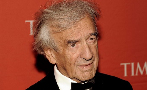 Носителят на Нобелова награда за мир Ели Визел си отиде на 87 години