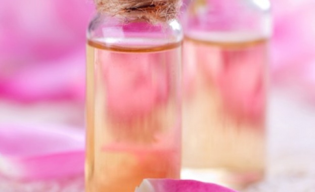 Въпреки дъждовната пролет добихме 3 400 кг розово масло