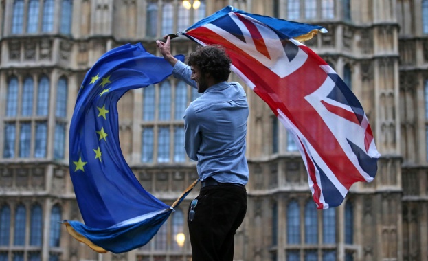 Над половината британци вече не искат излизане от Европейския съюз