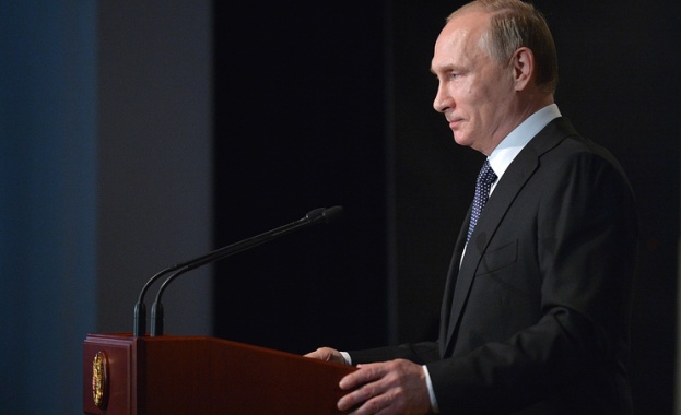 В поздравителната си телеграма до Тереза Мей Путин потвърди нагласата на Кремъл за конструктивен диалог