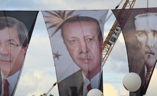 Р. Т. Ердоган: Опитът за преврат е дар от Аллах