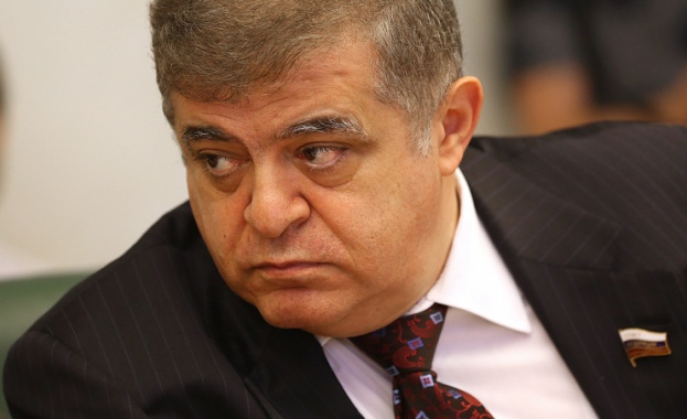 Руски сенатор: Ердоган се опитва да прехвърли вината за сваления Су-24 върху военните