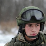 Руската екипировка „Ратник“ ще може да се управлява с помощта на аналог на Siri