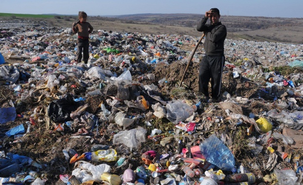 Държава за смет(ище)