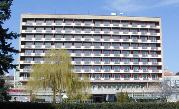 Евакуираха улиците около хотел „Рила” в центъра на Софи 