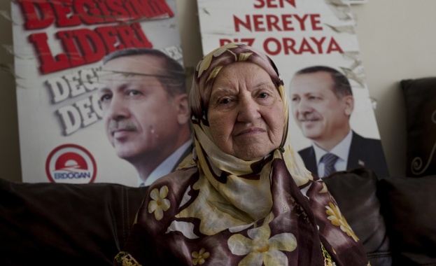 Проф. Н. Дюлгерова: Арогантността на Ердоган предполага, че се е договорил с Вашингтон и Москва