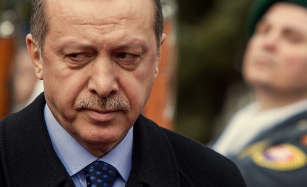 Турската армия няма да прости на Ердоган унижението