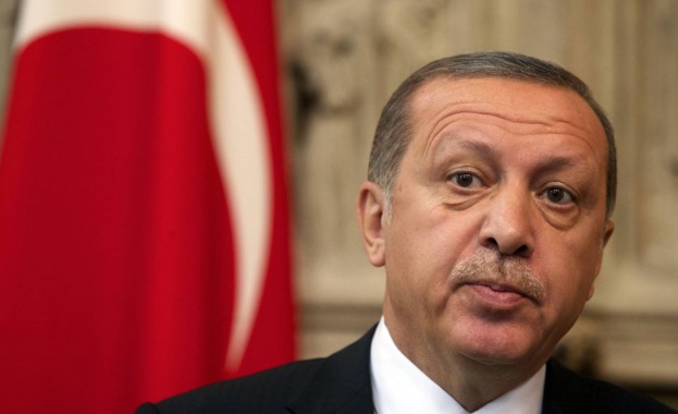 Р. Т. Ердоган: Турция стои зад ангажиментите си към Европейския съюз относно бежанците