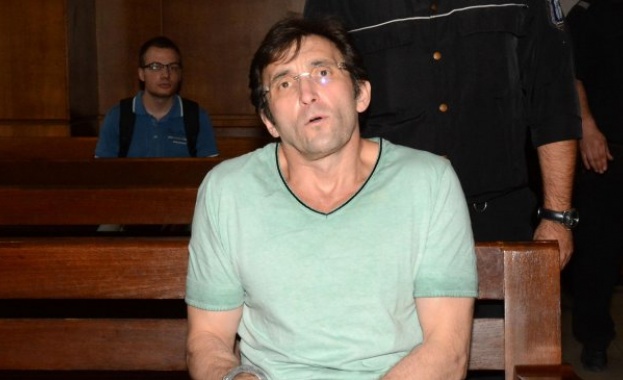 Герман Костин отива на съд за убийството на откритото в куфара дете
